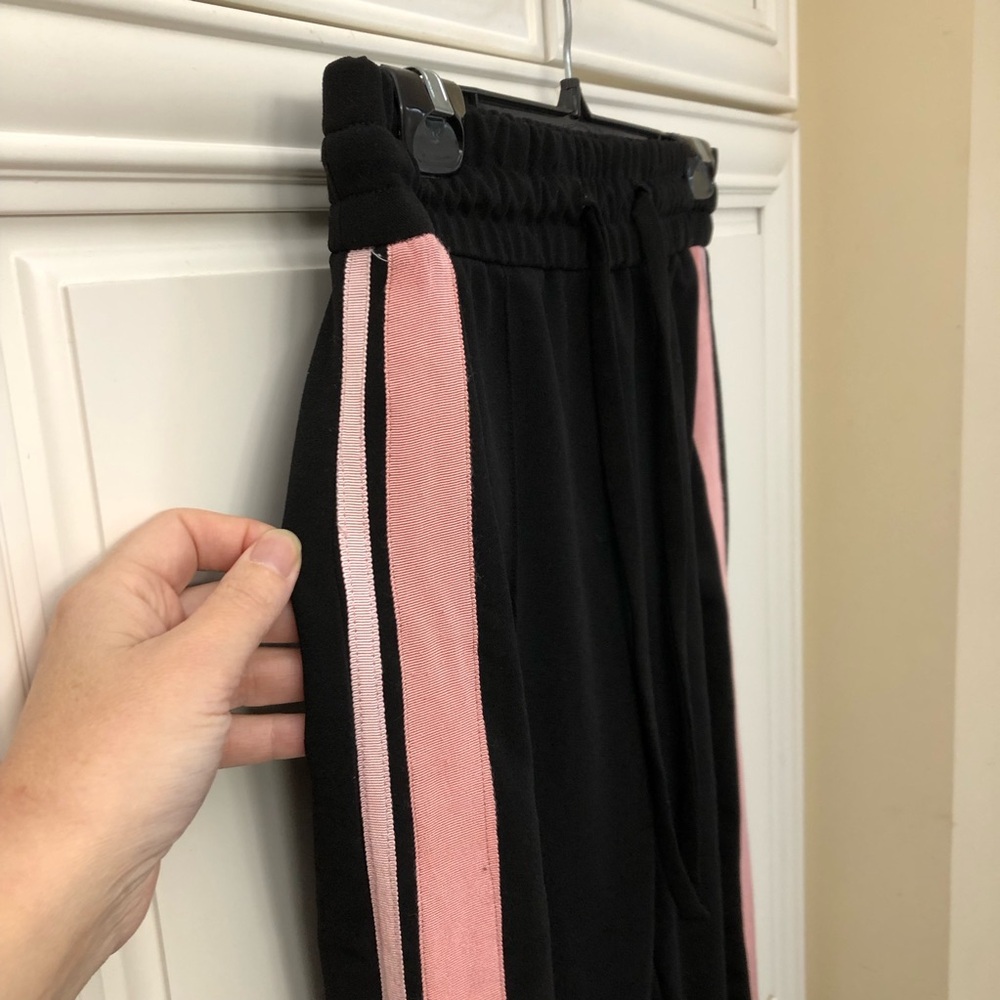 Dynamite women’s draw string side stripe pants - Picture 3 of 10
